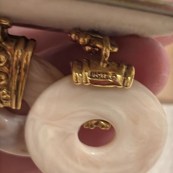 Napier Signed Gold and Cream Disc Earrings with Ornate Design - Picture 5 of 5